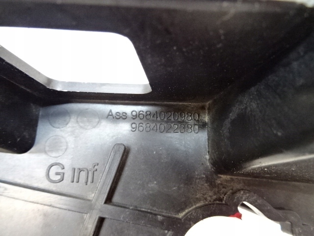 PEUGEOT 3008 I DROIT GLISSIÈRE FIXATION GARDE-BOUE PARE-CHOCS 9684020980