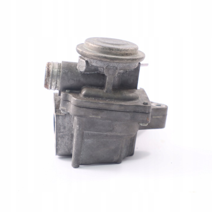 MERCEDES W204 M271 ESSENCE SOUPAPE RECYCLAGE GAZ D'ÉCHAPPEMENT EGR A0021409060