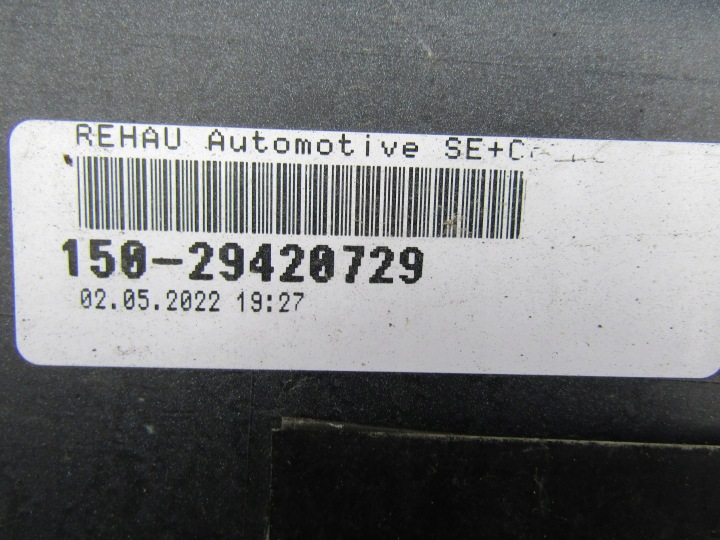 AUDI A3 8Y4 SPORTBACK S-LINE PARE-CHOCS ARRIÈRE 20-23R