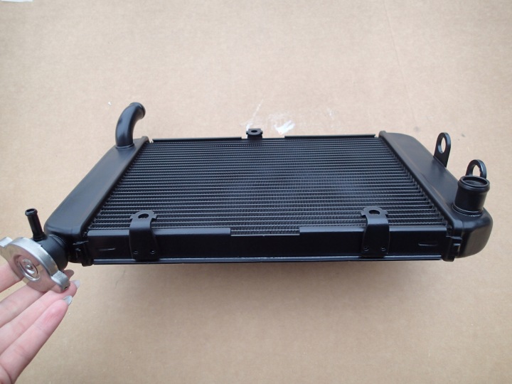 NEUF RADIATEUR KAWASAKI VULCAN AVEC 650 S650 ANNÉE 15+