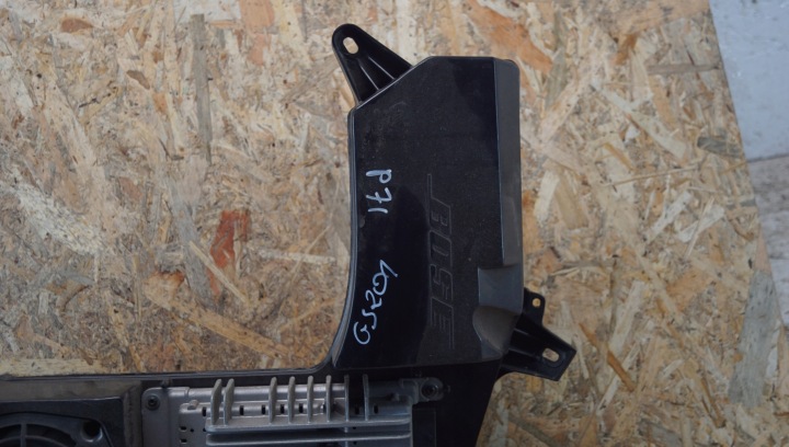 SUBWOOFER BOSE AUDI A4 B7 8E9035382C