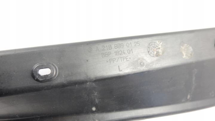 MERCEDES CLS 218 INSONORISATION GARDE-BOUE GAUCHE AVANT A2188890125