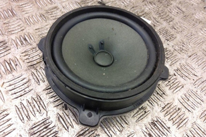 HAUT-PARLEUR ARRIÈRE DROITS PORTES CHEVROLET CAPTIVA (C100, C140) 25907869 2.23L