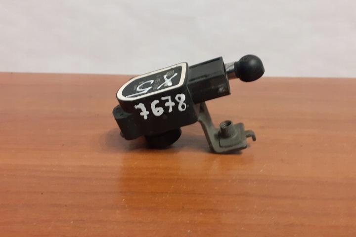 AVANT GAUCHE CAPTEUR NIVEAU BMW X5 (E70) 6785206 2008