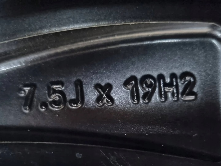 JANTE HYUNDAI IONIQ 5 7.5JX19H2 ET49.5 5X114,3 KBA54046