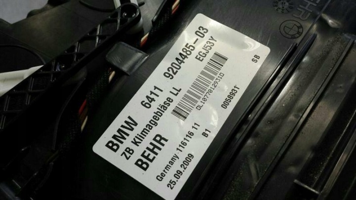 BMW 5 SERIES F07 GT HEATER BLOWER 9242607 ENGINE HEATING FAN