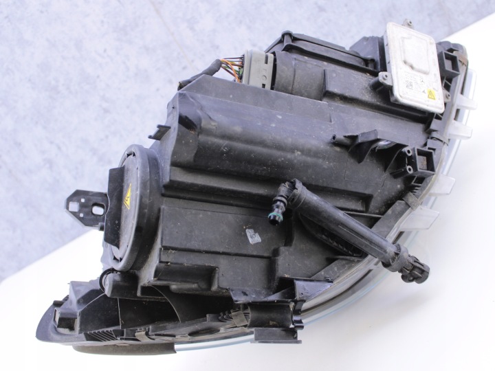 MERCEDES B-KLASA W246 2011-2015 PHARE ILS AVANT GAUCHE BI-XENON COMPLÈTE