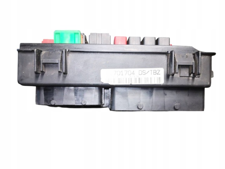 BOÎTE MODULE FUSIBLES FUSIBLE FIAT GRANDE PUNTO 51701704