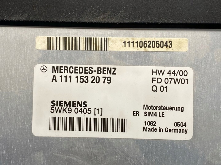 MERCEDES SLK R170 2.3 ORDINATEUR CONTRÔLEUR MOTEUR A1111532079