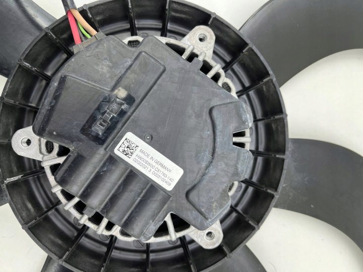 VENTILATEUR RADIATEUR MERCEDES A-KLASA 177 B-KLASA 247 2479069906