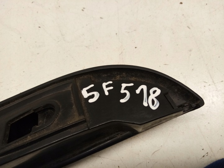 CITROEN XSARA PICASSO CACHE MOULURE ARRIÈRE COUVERCLES DE COFFRE 9635595877
