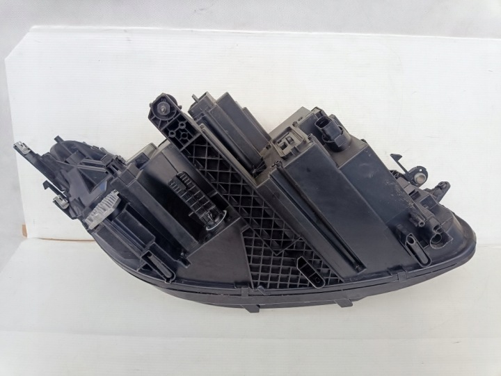 VW TIGUAN II LIFT PHARE GAUCHE AVANT COMPLET LED 5NB941035G
