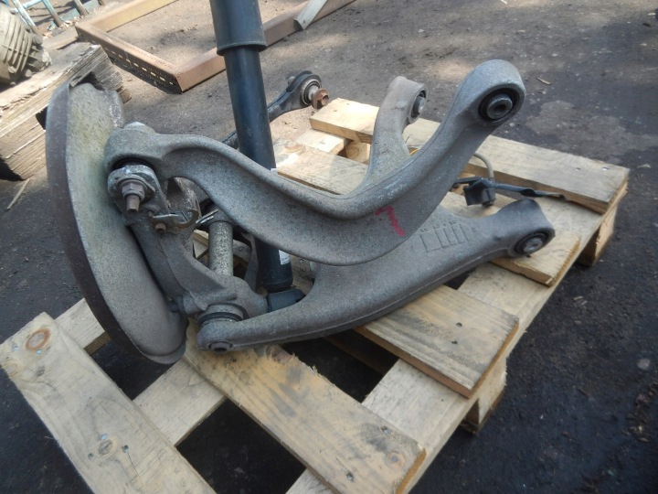 ROTULE DE DIRECTION GAUCHE ARRIÈRE BRAS DE SUSPENSION AMORTISSEUR AUDI A5 A4 B8