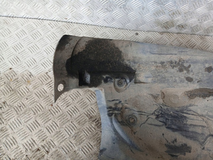 RENAULT CLIO IV PASSAGE DE ROUE GAUCHE AVANT GAUCHE AVANT 638438441R 2017R
