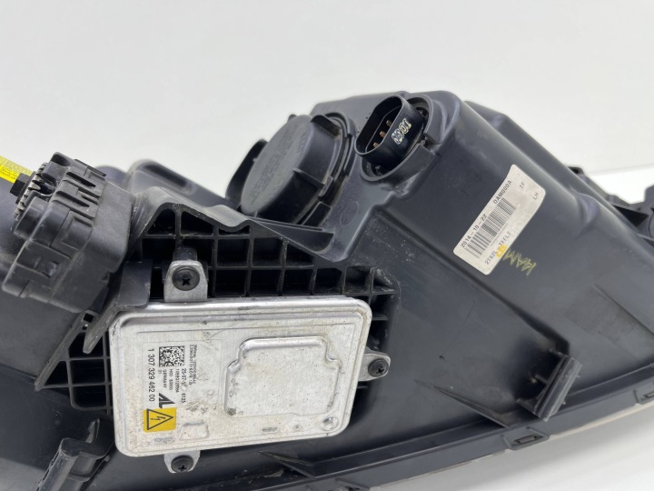 KIA OPTIMA III GAUCHE PHARE XÉNON AVANT COMPLÈTE EUROPE 92101-4U580