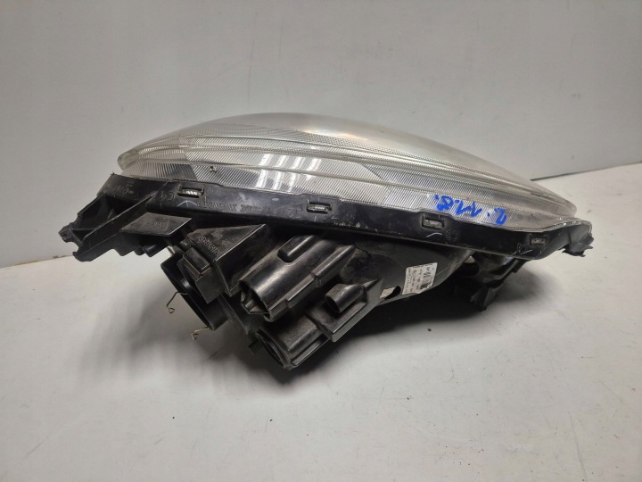 PHARE AVANT GAUCHE 26060-1HB0A NISSAN MICRA K13 10-