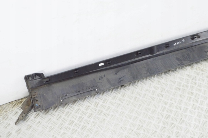 JAGUAR I-PACE X590 EV400 LEFT SIDE PLASTIC PROTECTION SILL J9D3-101D57-A photo 5 - milautoparts-fr.ukrlive.com