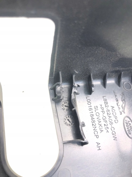 2023 LAND ROVER DEFENDER PLASTIQUE SIÈGES L8B262A08CGW