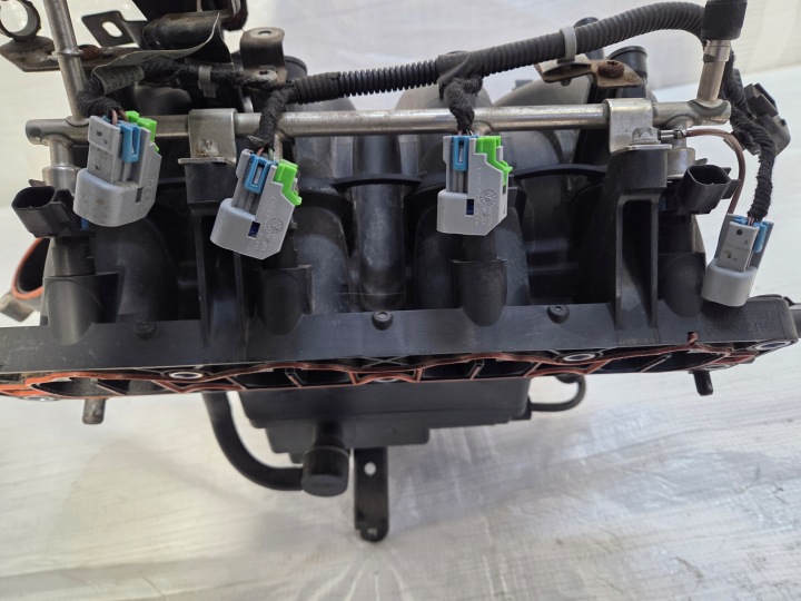 COLLECTEUR ADMISSION OPEL ASTRA J IV 1.6 16V 55578687 INJECTEURS 55562599