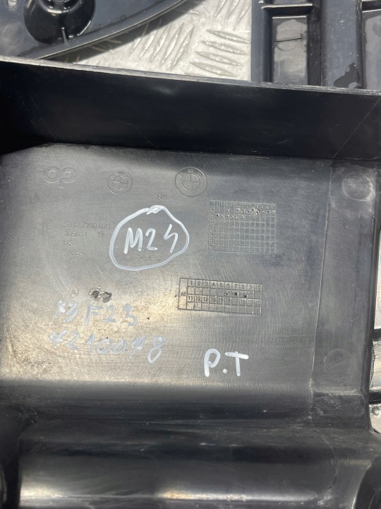 BMW X3 F25 GLISSIÈRE PARE-CHOCS DROIT ARRIÈRE 7210078