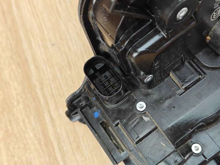 ORIGINE SERRURE DOCIAG PORTES DROIT AVANT SOFT CLOSE BMW G30 7477702 5A36EC8 38KM