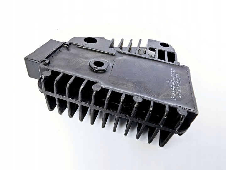 GENERIC ZION 125 RÉGULATEUR TENSION