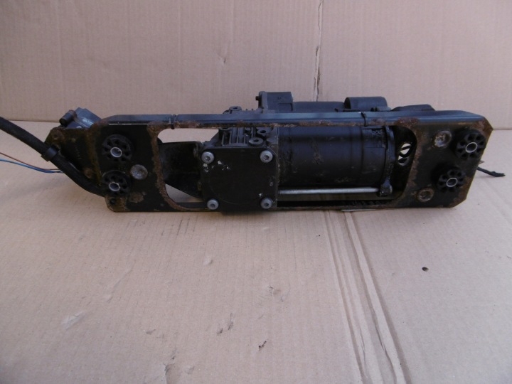 COMPRESSEUR NIVO NIWO SUSPENSIONS PNEUMATIQUE BMW E61