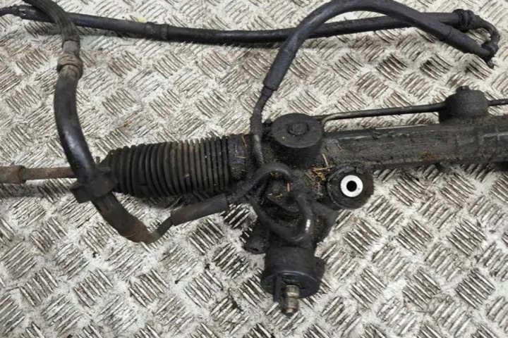 CRÉMAILLÈRE DE DIRECTION MERCEDES-BENZ E (W211) R21111011001 2.2L DIESEL 75KW 2008