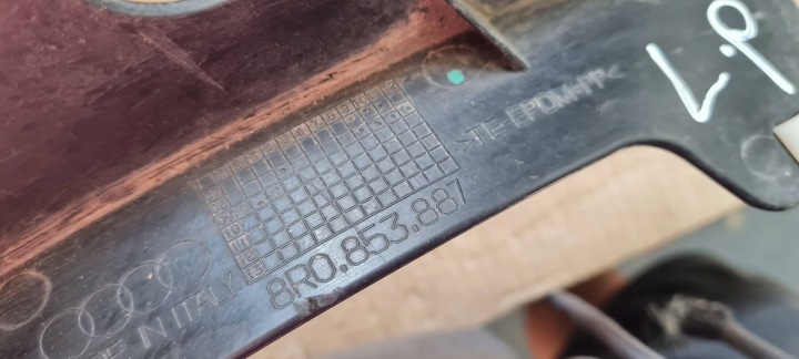 Q5 8R SPOILER PASSAGE DE ROUE GAUCHE AVANT DÉFLECTEUR 8R0853887