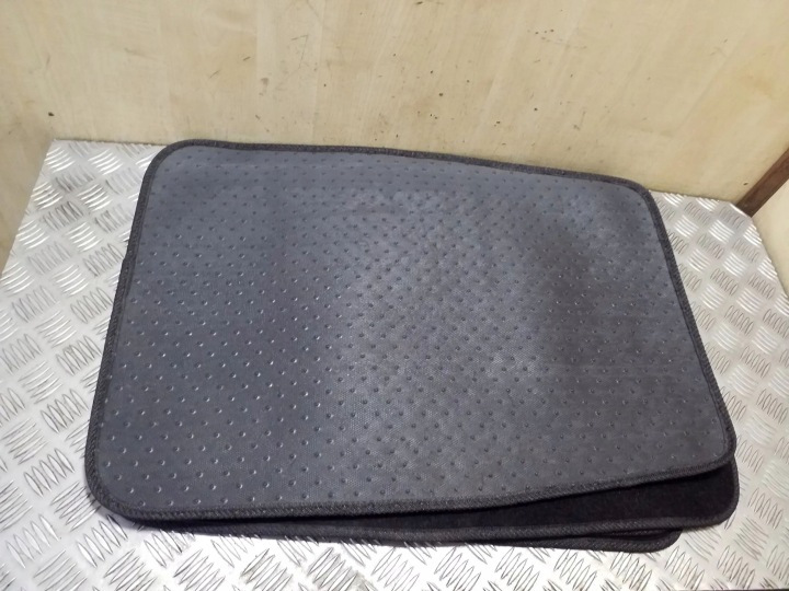 LAND ROVER RANGE ROVER SPORT L494 TAPIS DE SOL AUTOMOBILE