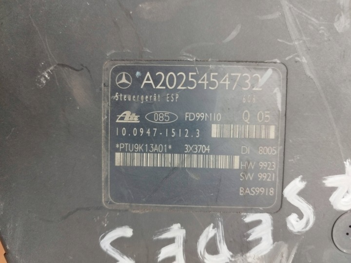 POMPE ABS MERCEDES W202 2025454732
