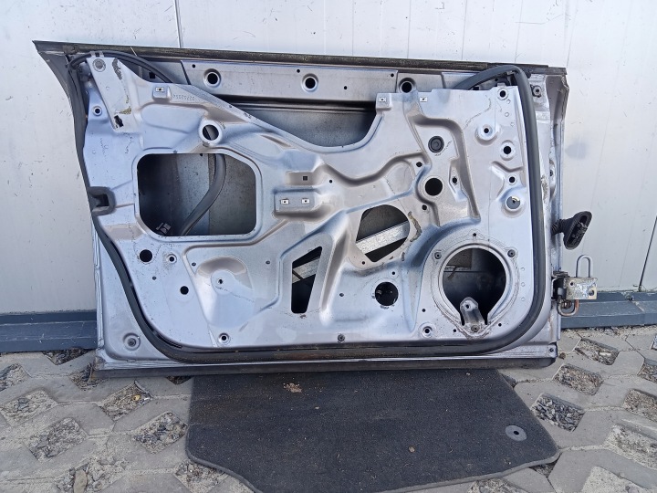 PORTES GAUCHE AVANT AUDI A4 B6 LY7Q