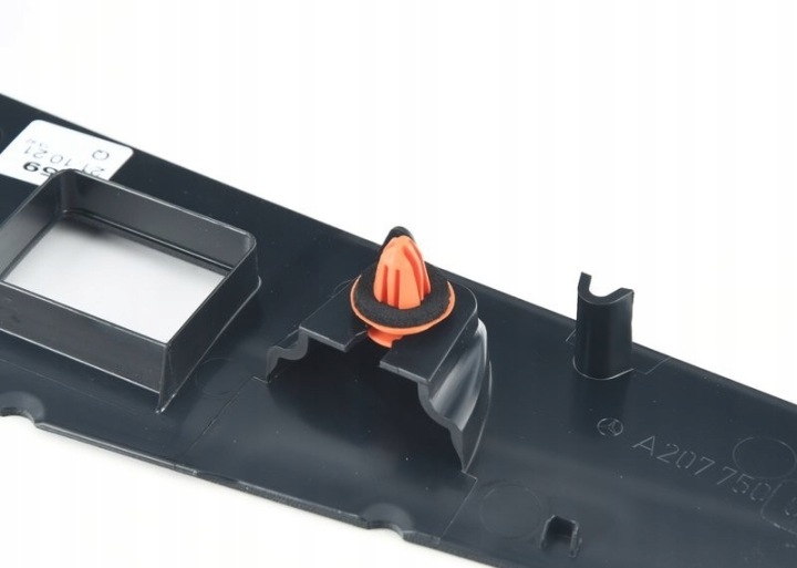 MOULURE CONTREVENTEMENT MERCEDES ESSENCE E 220 E 250 E 350 W207 ORIGINAL A2077500393