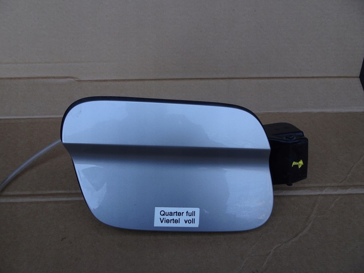 VW TIGUAN II COVER FILLING FUEL 5NA809857A photo 1 - milautoparts-fr.ukrlive.com