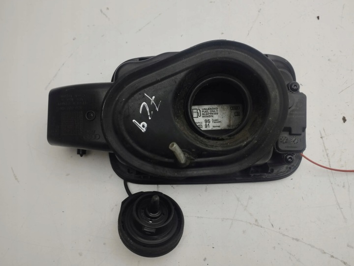 AUDI A6 S6 C7 4G BOUCHON GOULOTTE DE REMPLISSAGE CARBURANTS 2018 4G0809906C