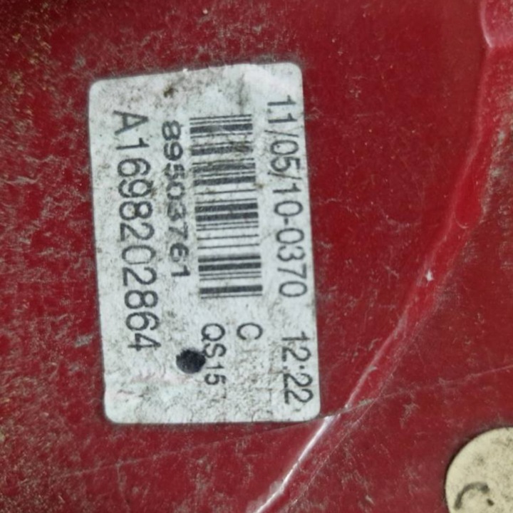 MERCEDES-BENZ A W169 PHARE DROITE ARRIÈRE A1698202864