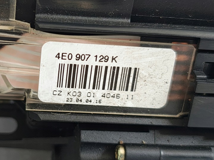 MANETTES COMMUTATEUR COMPOSITE BANDE AIRBAG AUDI AUDI A8 D3