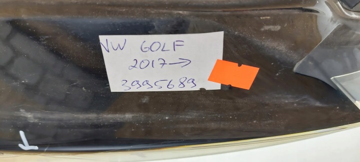 VOLKSWAGEN GOLF VII 2018 PHARES AVANT