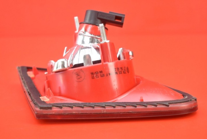 PHARE DROITE ARRIÈRE ARRIÈRE UK 3C5945094F VW PASSAT B6 BERLINE 05-10