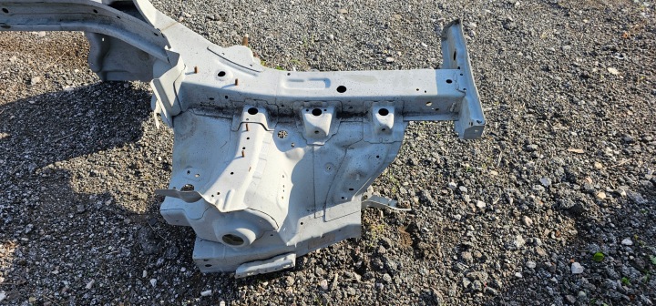 HYUNDAI I20 II QUART SEUIL POTEAU TABLIER LONGERON DROIT AVANT 14-20R