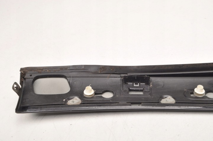 MERCEDES SLK R171 W171 MOULURE MONTANTS AVANT GAUCHE A1716900339