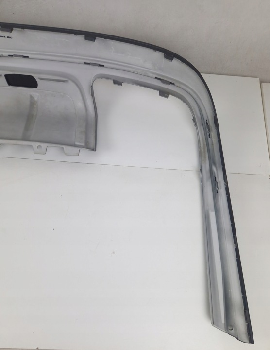 VOLVO V60 DOUBLURE MOULURE INFÉRIEURE PARE-CHOCS ARRIÈRE 10-18R. 31373252 HANDAN0051