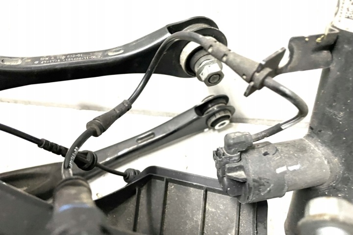 SUSPENSION GAUCHE ARRIÈRE BMW 3 TOURING (G21) 6881201 3.0L DIESEL 210KW 2019