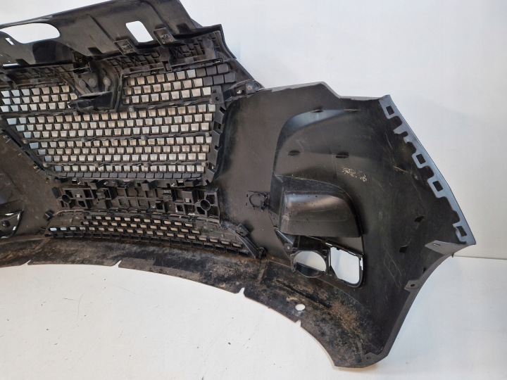 RENAULT MASTER IV 4 PARE-CHOCS AVANT AVANT CALANDRE 620228