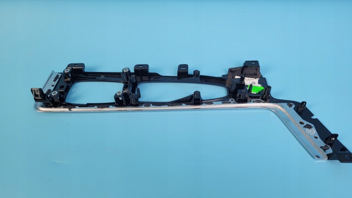 VOLVO XC60 II 21R PROTECTION MOULURE CHÂSSIS TUNNELS CENTRAL P31469435