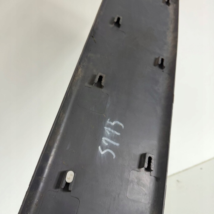 MOULURE CARROSSERIE LATÉRALE GAUCHE DUCATO III BOXER JUMPER ORIGINAL 1306606070
