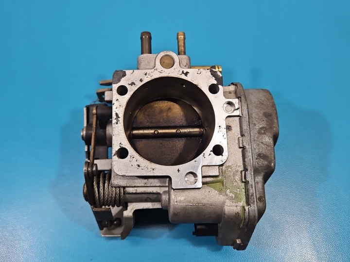 PAPILLON DES GAZ OPEL ASTRA II G 90536084 1.8 16V
