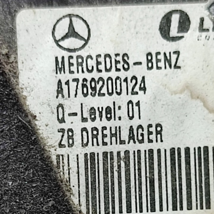 MERCEDES-BENZ CLA W117 14R. 2.2CDI FIXATION BANQUETTES ARRIÈRE GAUCHE ARRIÈRE