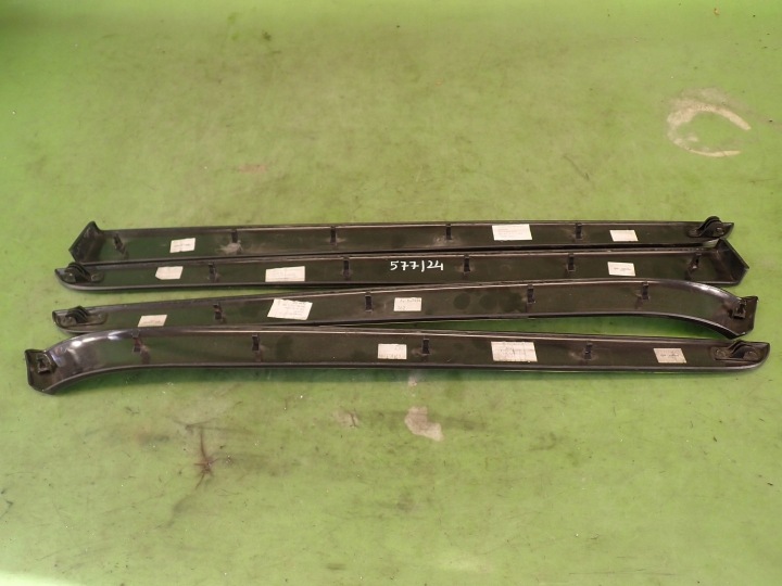 BAGUETTES LATÉRAL PORTES AUDI A4 B6 04T 8E0867409G 8E0867410G