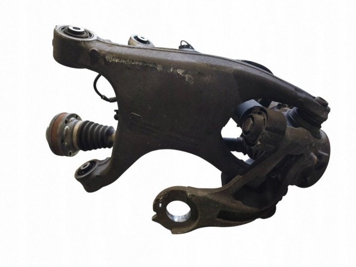 AUDI A4 B8 A5 8T BRAS DE SUSPENSION DROIT ARRIÈRE SUPÉRIEUR 8K05053